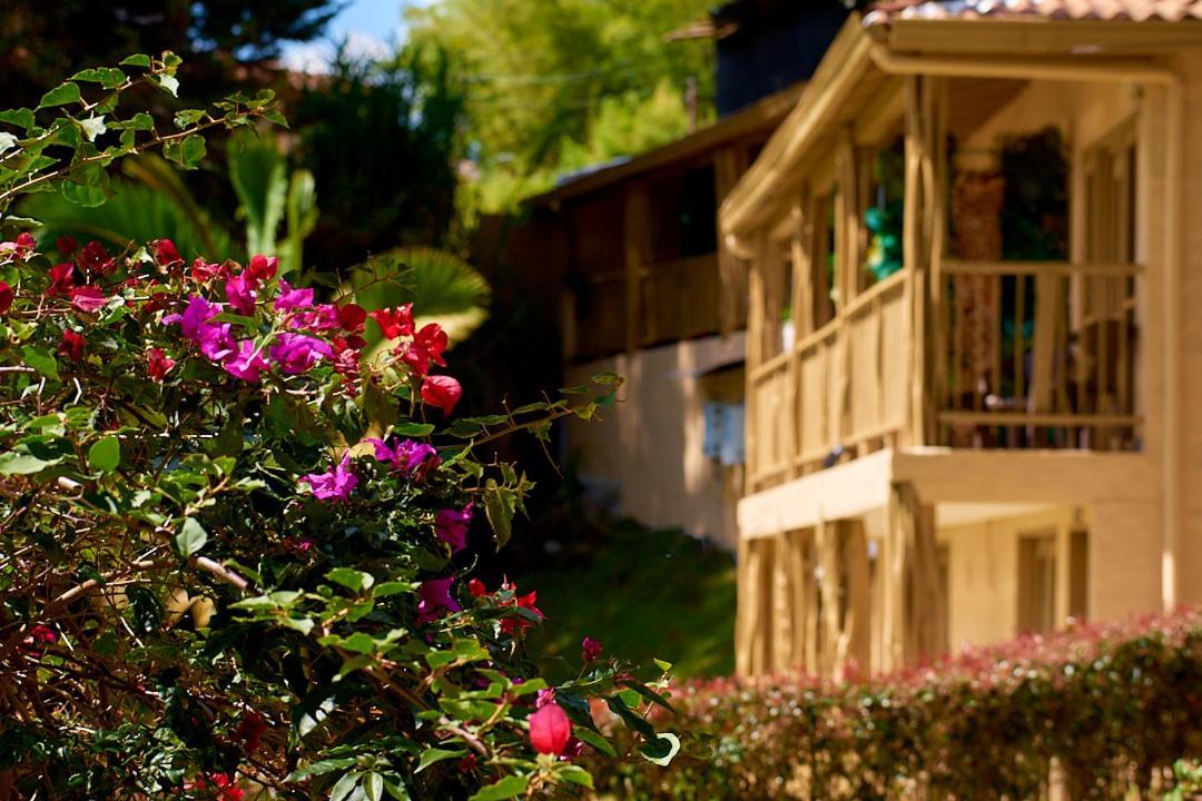 Mansion By Bernalo Hotels Guatapé Exterior foto