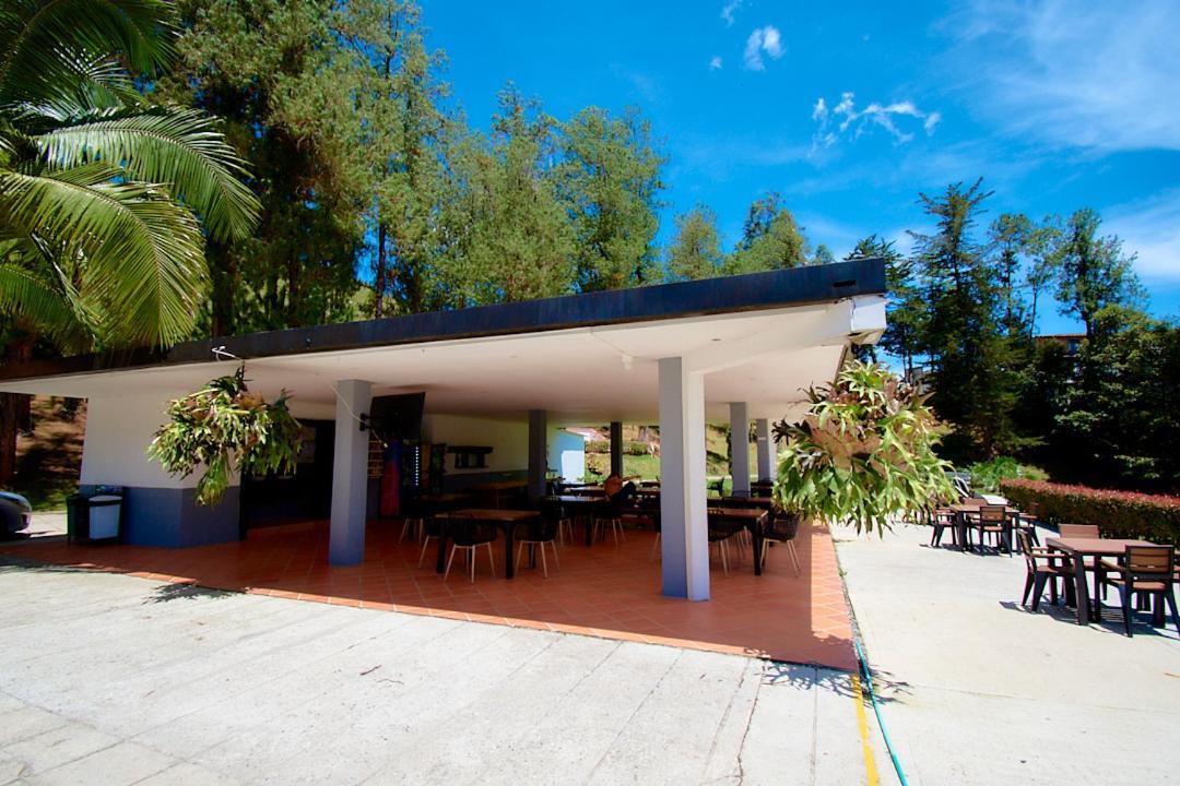Mansion By Bernalo Hotels Guatapé Exterior foto