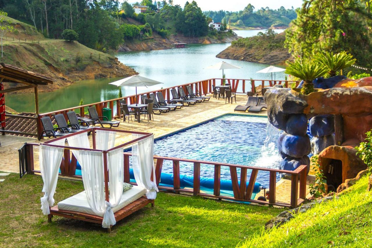 Mansion By Bernalo Hotels Guatapé Exterior foto